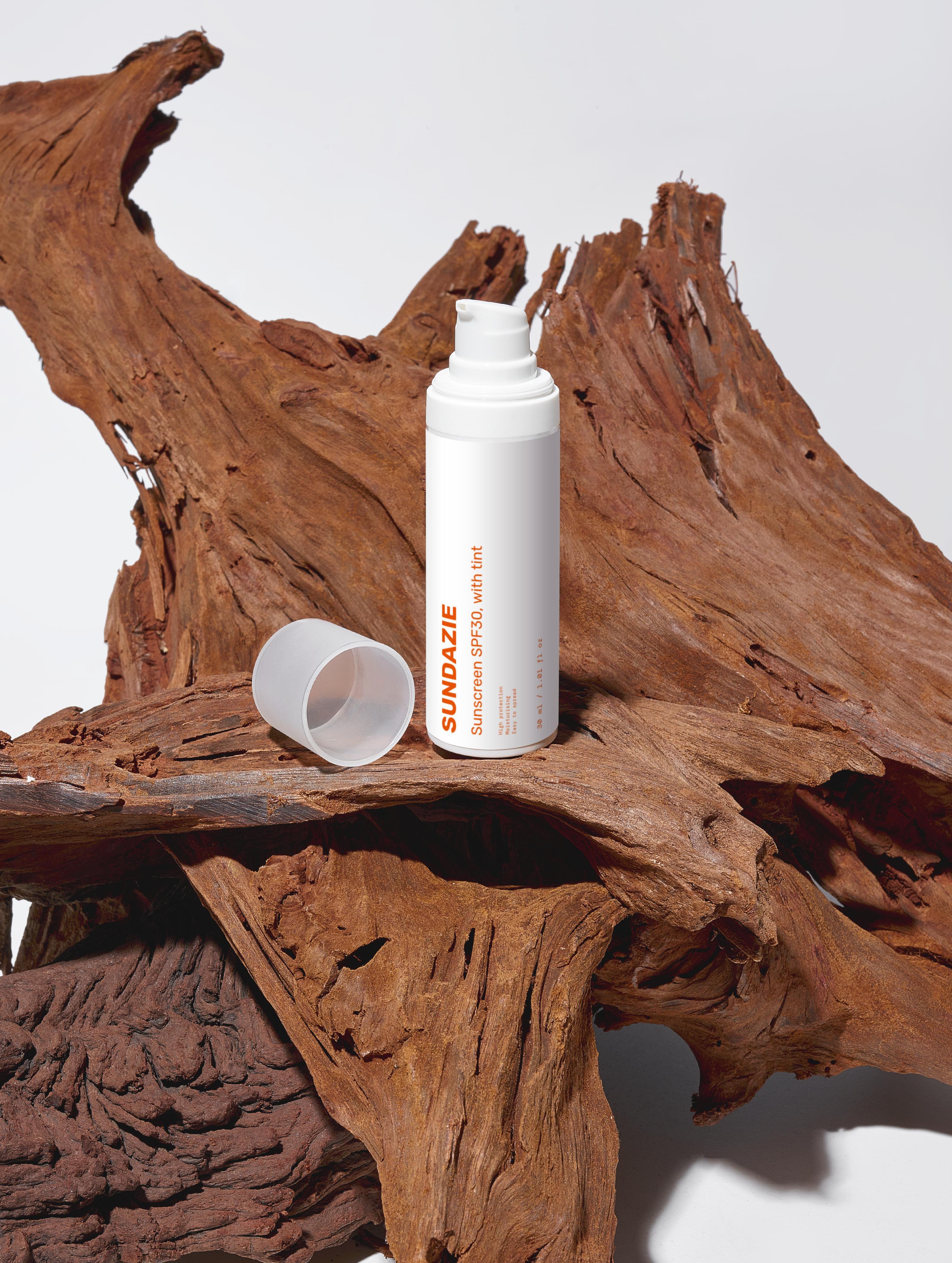 Sunscreen SPF30, with tint